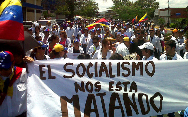 57324bvenezuela-marcha-doctores-contra-socialismo-2016